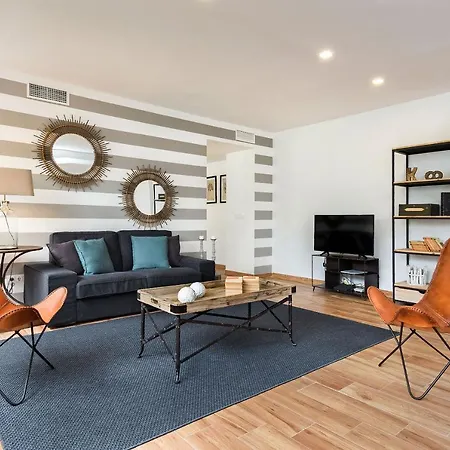 Genteel San Leandro Apartment *