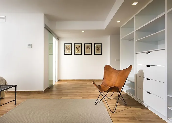 Genteel San Leandro *